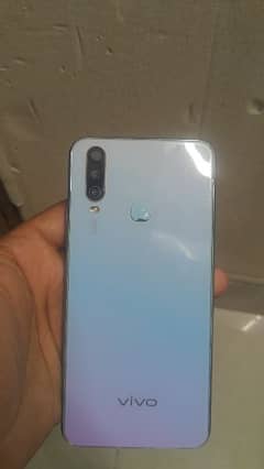 vivo y17