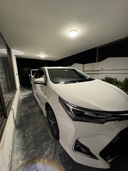 Toyota Altis Grande 2022 5