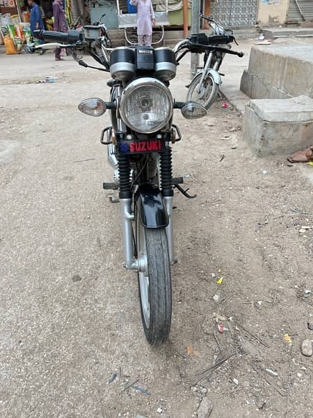 Suzuki gs 150 2