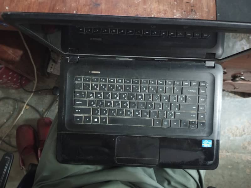 compaq CQ58 laptop 3