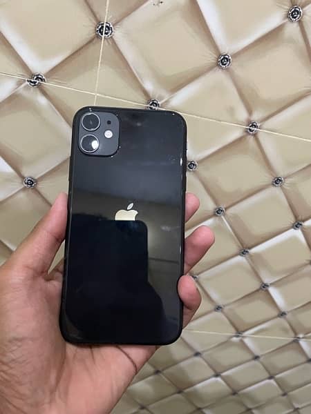 iphone 11 NON PTA 64GB 1