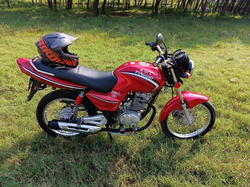 ravi piaggio 125 , exchng suzuki gs 150se yamaha ybr ybz ybr G honda 3