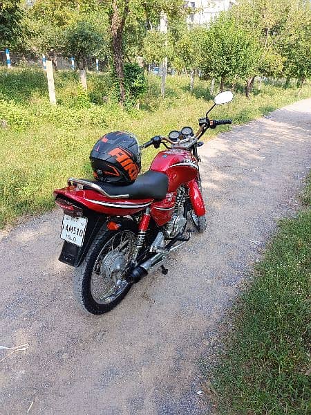 ravi piaggio 125 , exchng suzuki gs 150se yamaha ybr ybz ybr G honda 6