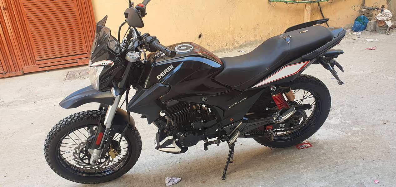 urgent sell my own derbi 4