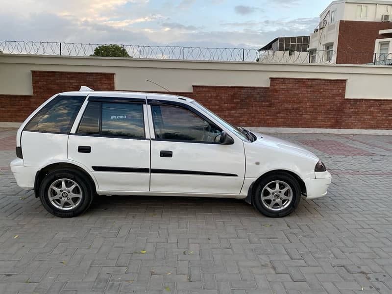 Suzuki Cultus VXR 2016 8