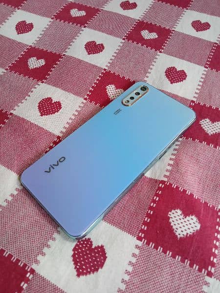 Vivo s1 orignal 4+128gb mint conditio seald 0