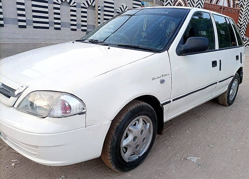 Suzuki Cultus VXR  (AC Chilled) 1