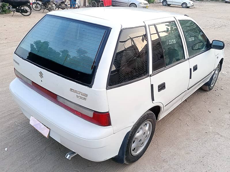 Suzuki Cultus VXR  (AC Chilled) 8