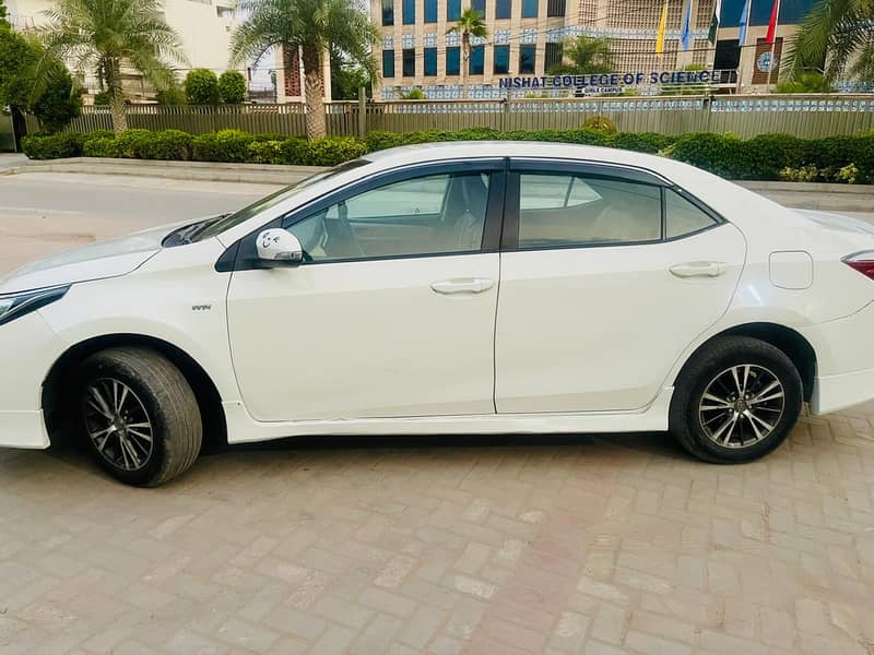 Toyota Corolla GLI 2017 Gli new shape 6