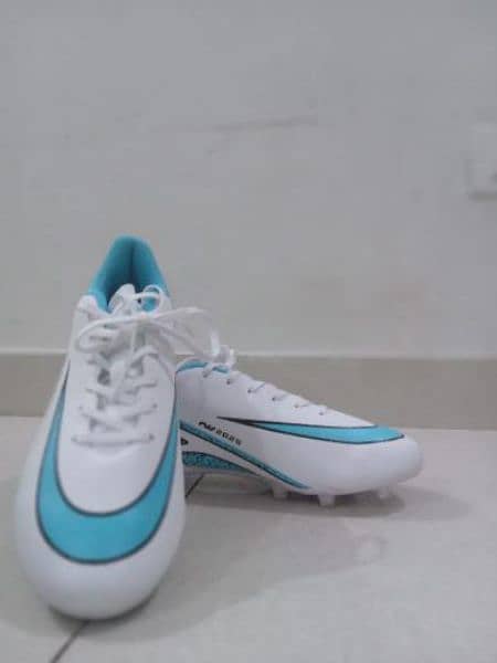 Nike football cleats limited URGENT SALE 4