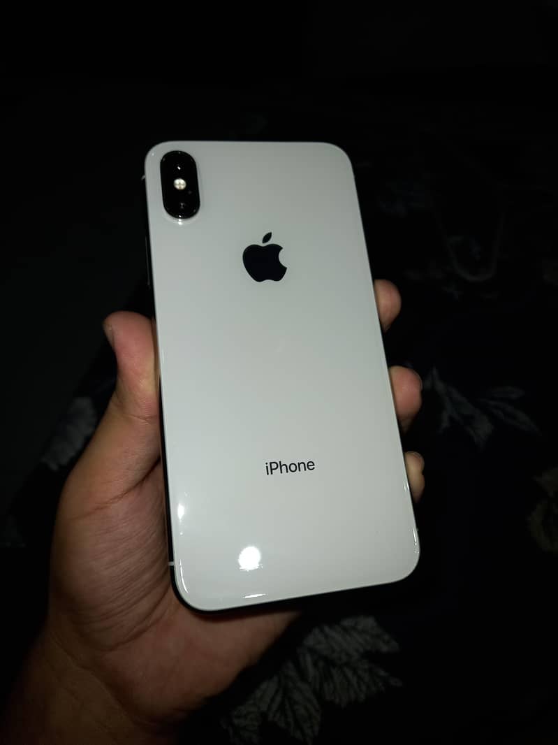 iPhone X 6