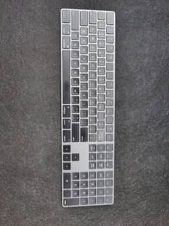 Apple magic 2 space grey wireless Bluetooth rechargeable keyboard