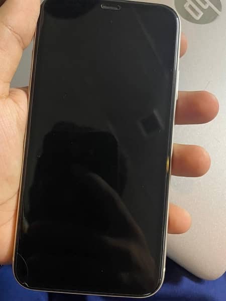 Iphone 11 non PTA,  10/10 condition phone 1