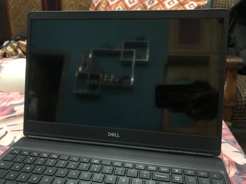 Dell Precision 7750 1