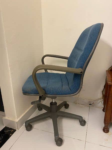 Computer Chair 1