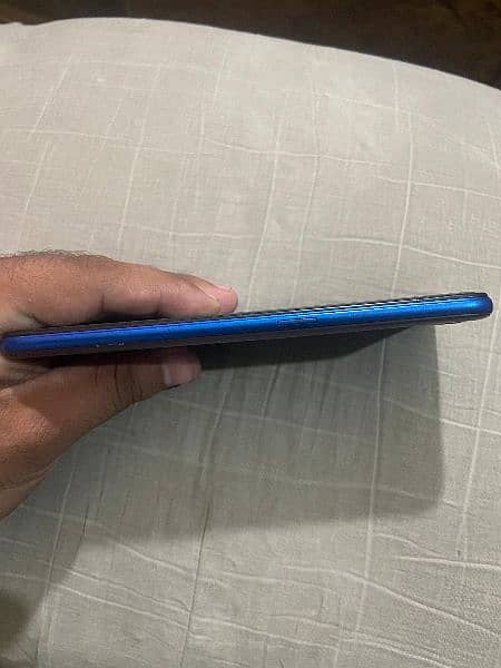 OPPO mobile 3 / 32 Ram 10 by 9 condition 3