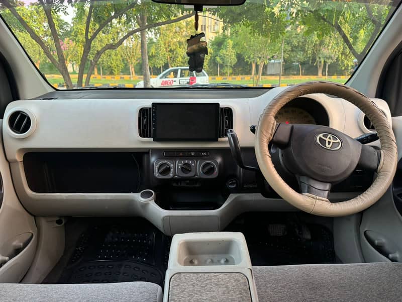 Toyota Passo 2013 sofa seat 5