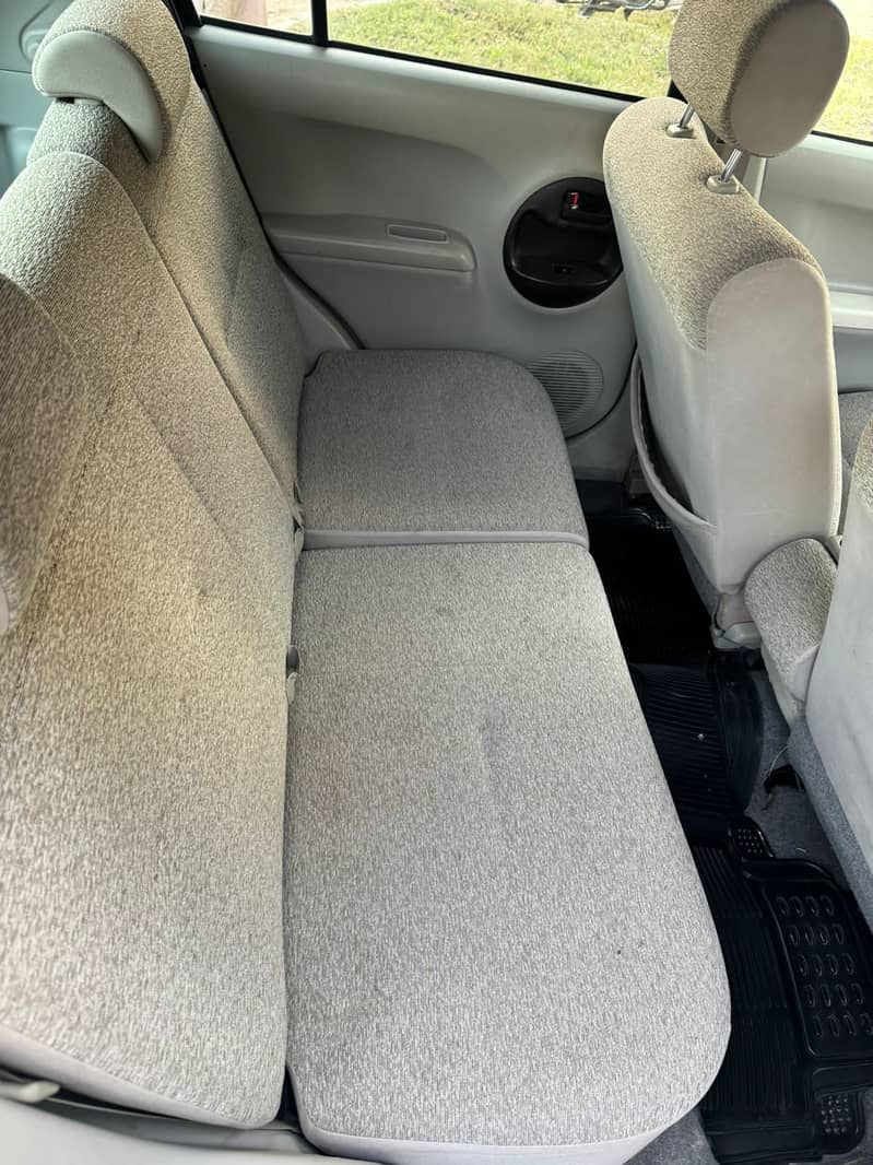 Toyota Passo 2013 sofa seat 8