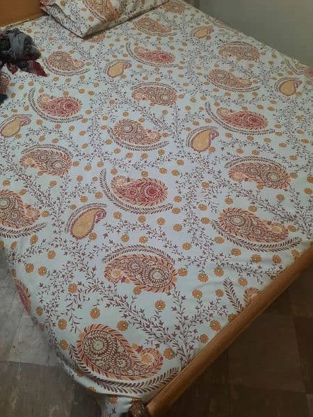 Queen size matress 6.5×5.5 2