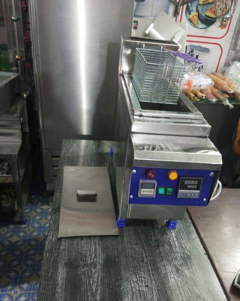 electric & gas deep fryer for commercial Use 8-Liter 2