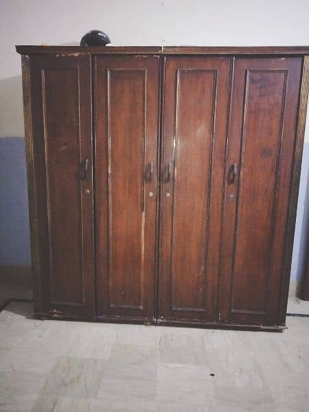 4 Door Cupboard For sale 0