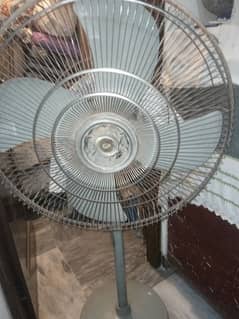 pedestal fan good condition