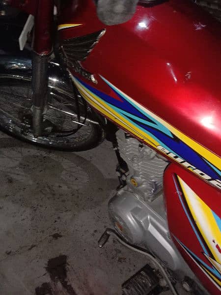 Honda 125 Lush Condition 4