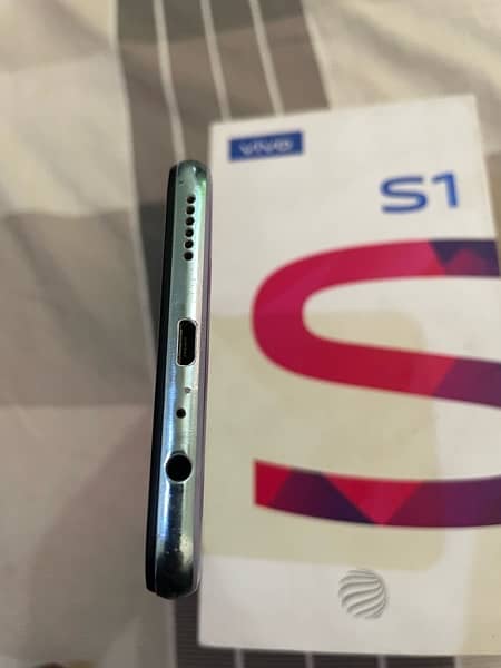 vivo S1 3