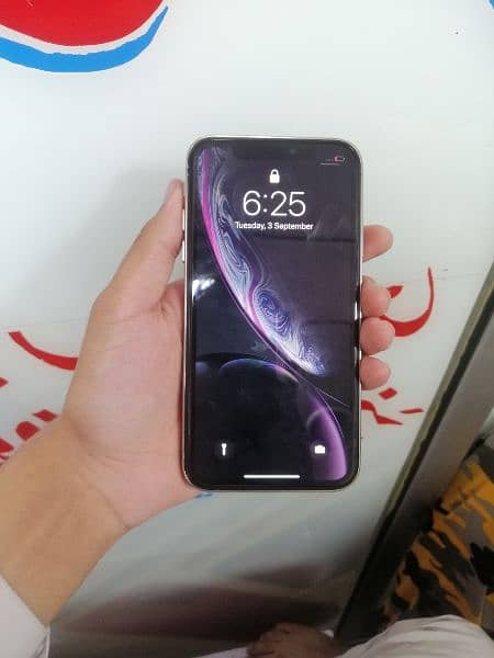 iPhone XR convert 15 pro max 2