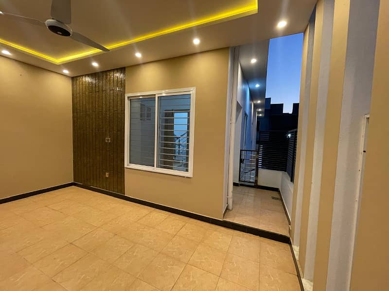 Brand New 10 Marla House In Top City 27