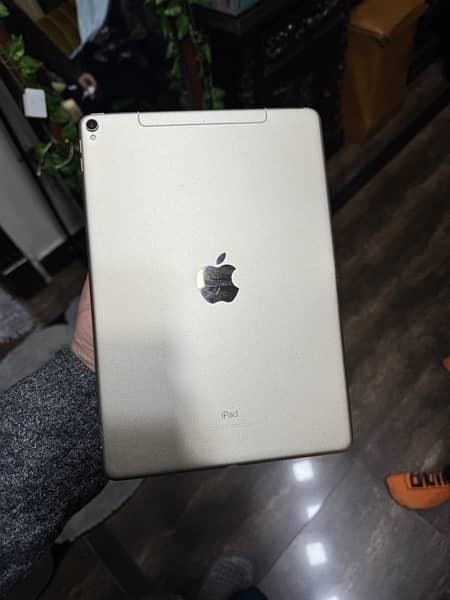 iPad Pro 10.5 inch 4