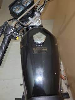 genuine bike with genuine sound and parts non acedental and clean