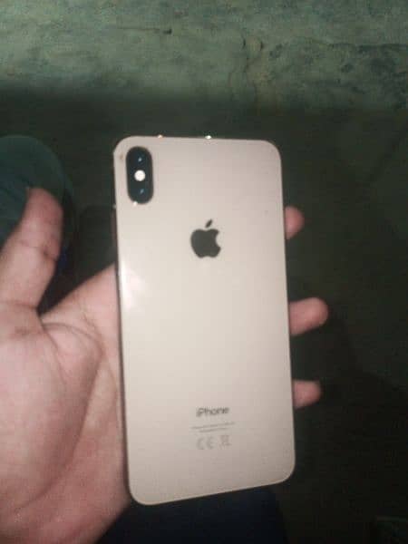 iphone xs max.  5120gb 6