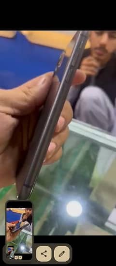 iphone 11 pta approve 10/10 condition 128 gb