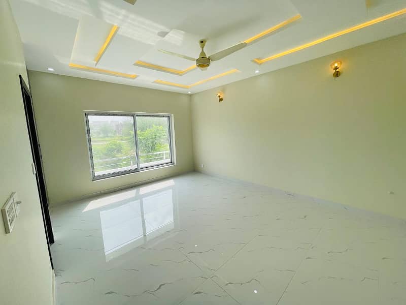 Brand New 10 Marla House For Rent In Top City 2