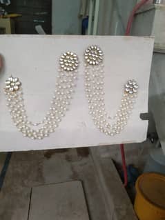 Hand made kundan earings