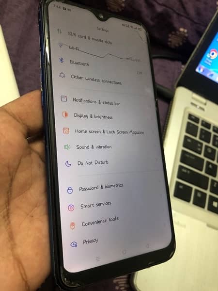 Realme 3 first owner used 4/64 No exchange 1