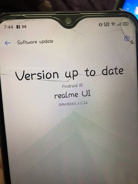 Realme 3 first owner used 4/64 No exchange 2