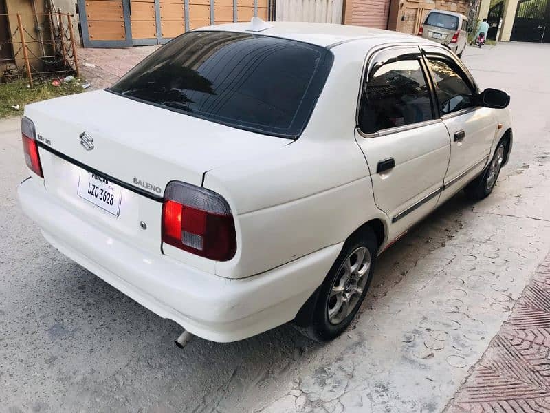 Suzuki Baleno 2004 0