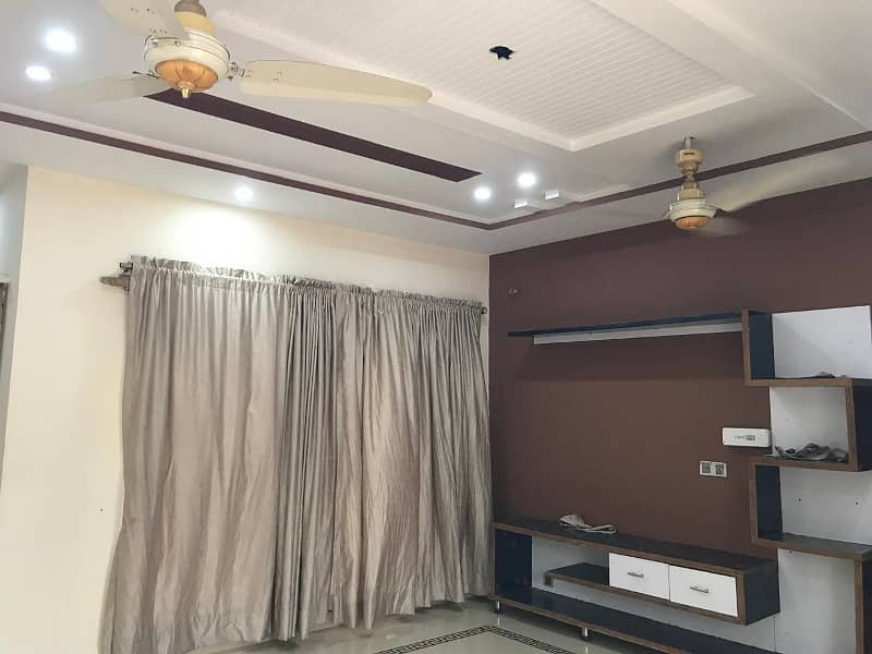 14 MARLA UPPER PORTION WITH GAS AVAILABLE FOR RENT IN DHA RAHBER 11 SECTOR 1 BLOCK A 0