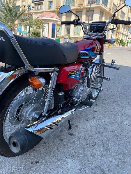 Honda 125 2024 4