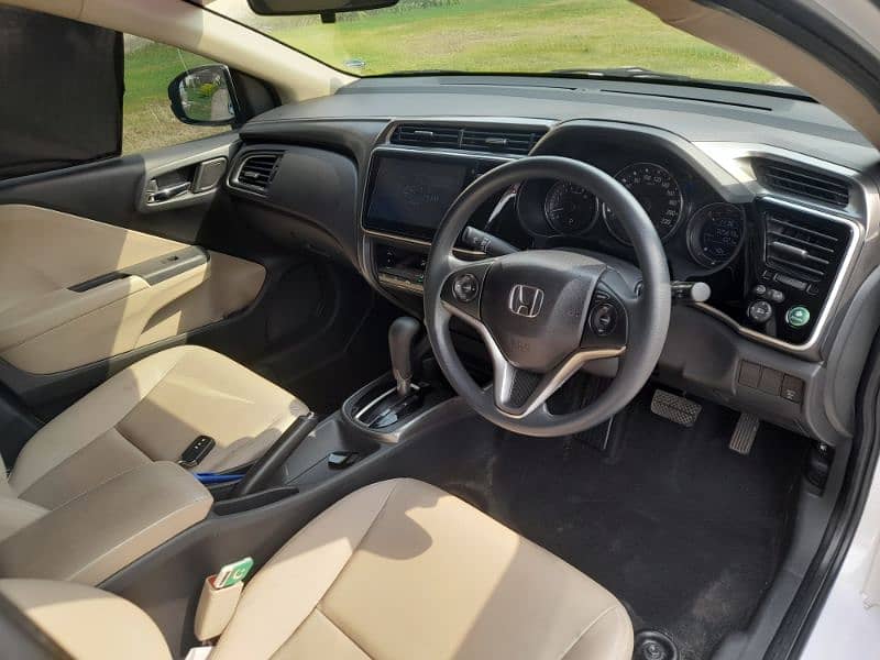 Honda City 1.5 Aspire full option 1