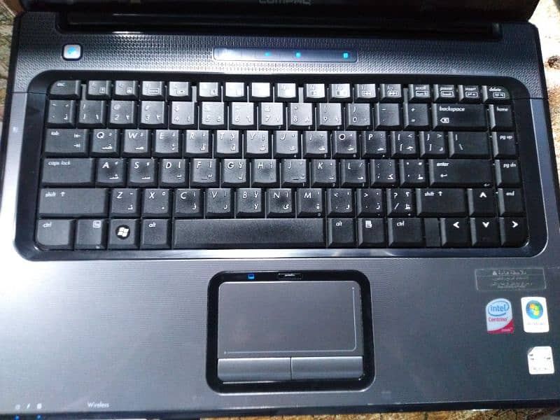 Compaq laptop for sale core 2 duo 1