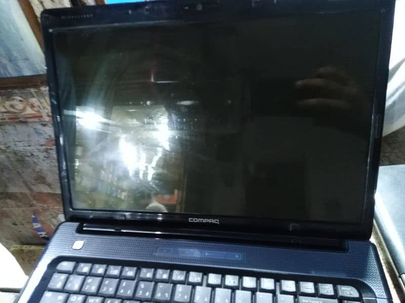 Compaq laptop for sale core 2 duo 2