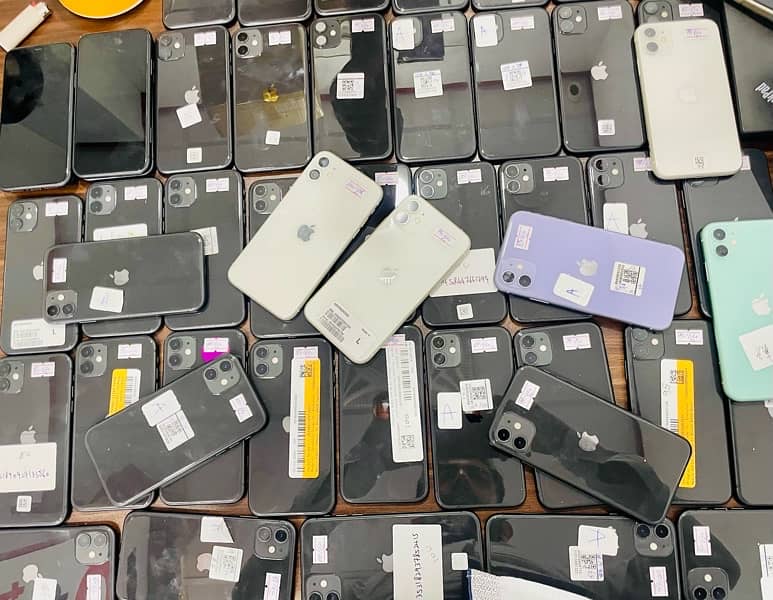 IPhone 11-64Gb  Non Pta Jv 7