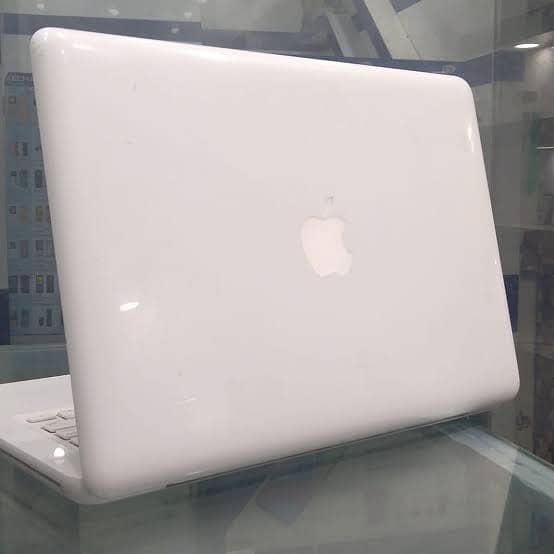 MacBook for sell 1