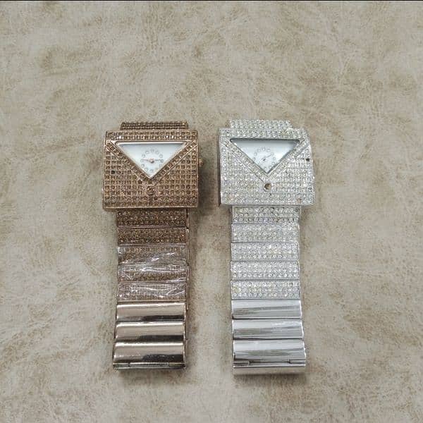 Branded women's luxury diamond watch 0