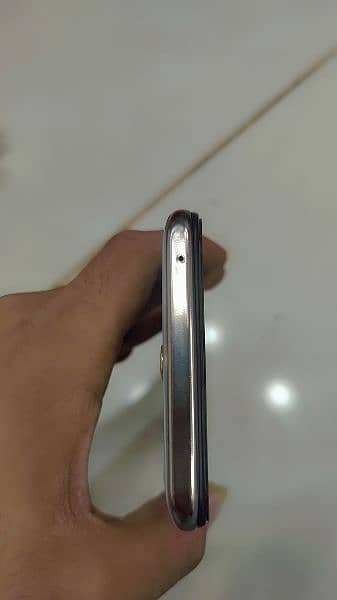 Oppo F11 6/128GB 2