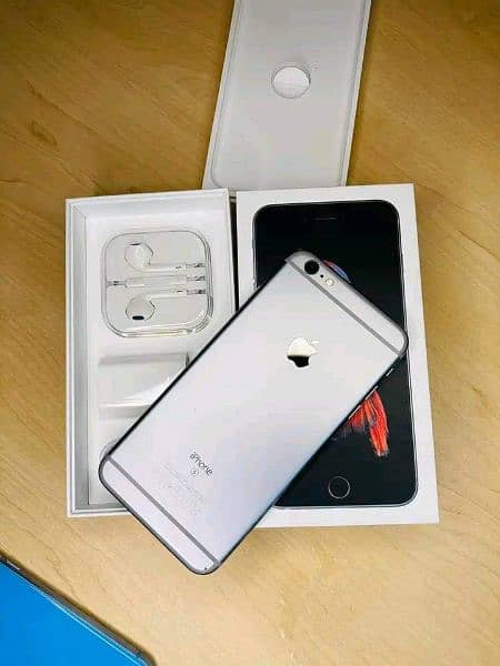 iPhone 6s 64 GB my WhatsApp number 0326.7545. 267 0