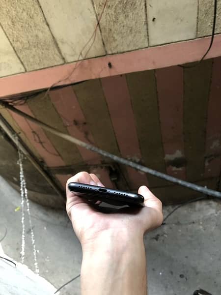 iPhone 11 FU Waterpack 64GB 1